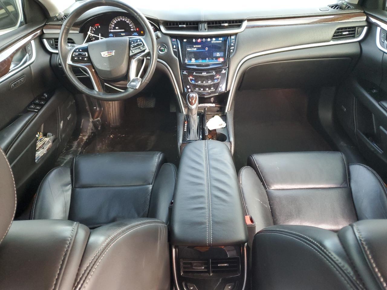 2017 CADILLAC XTS