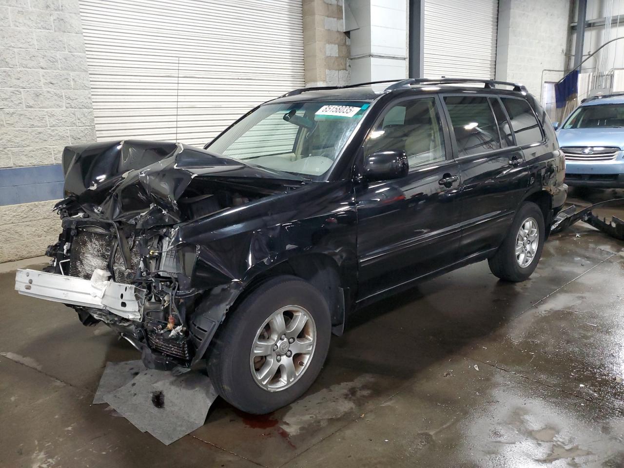 2005 TOYOTA HIGHLANDER