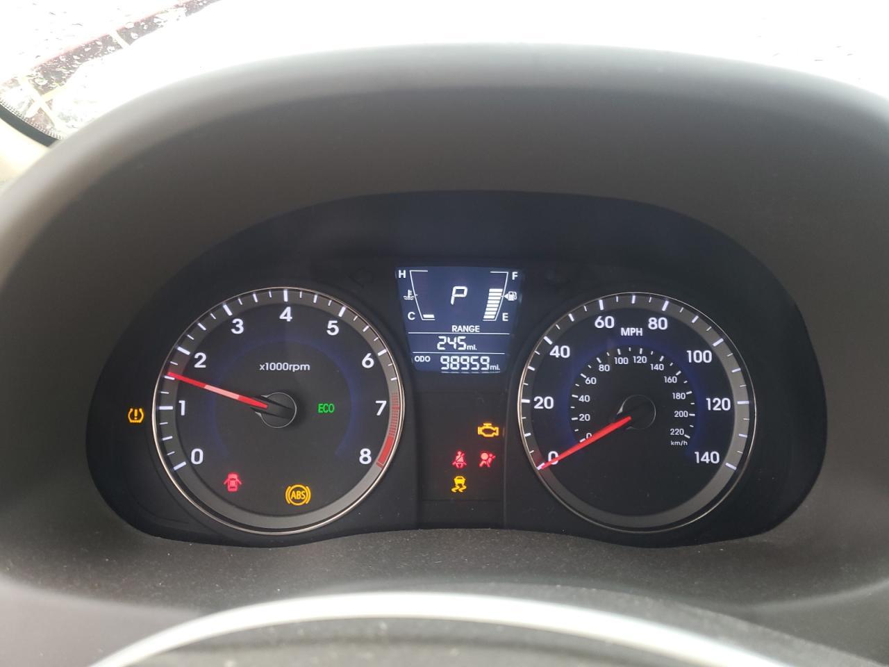 2013 HYUNDAI ACCENT