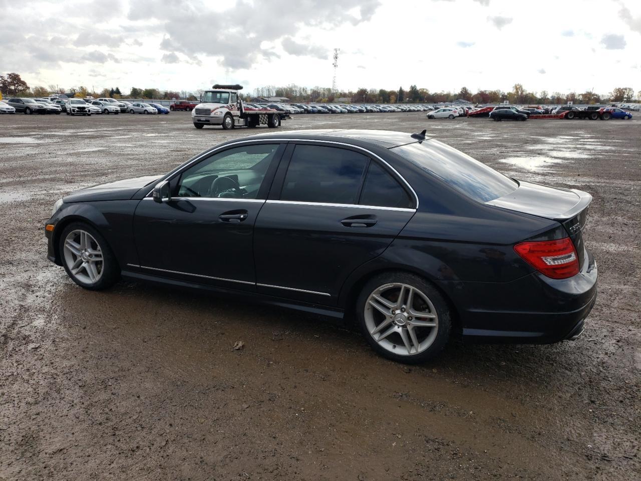 2012 MERCEDES-BENZ C-CLASS