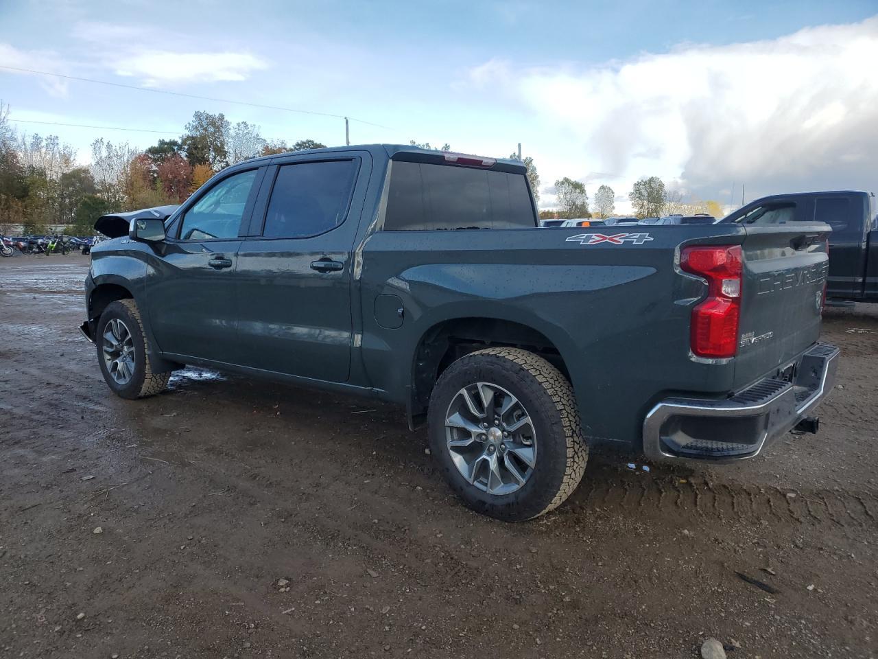 2025 CHEVROLET Silverado