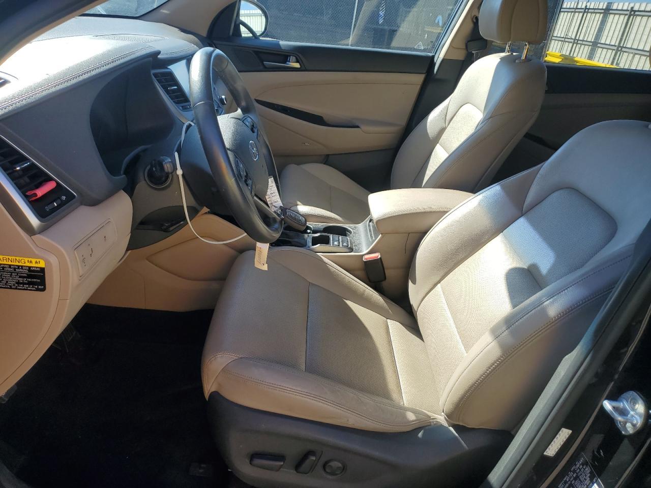 2017 HYUNDAI TUCSON