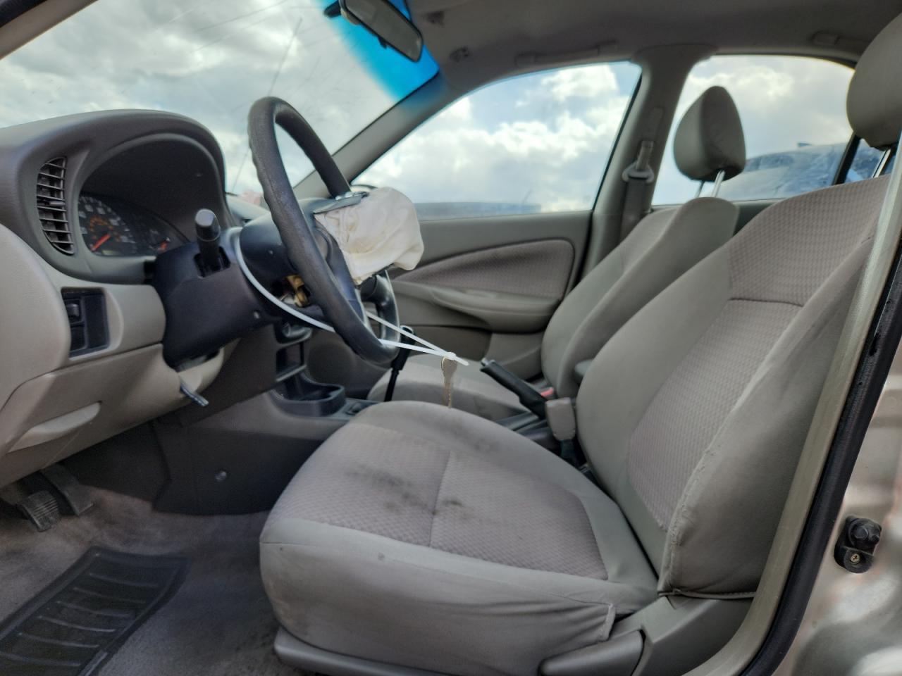 2004 NISSAN SENTRA