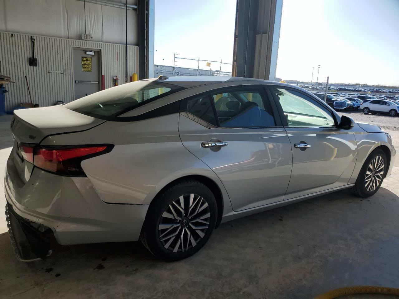 2023 NISSAN ALTIMA