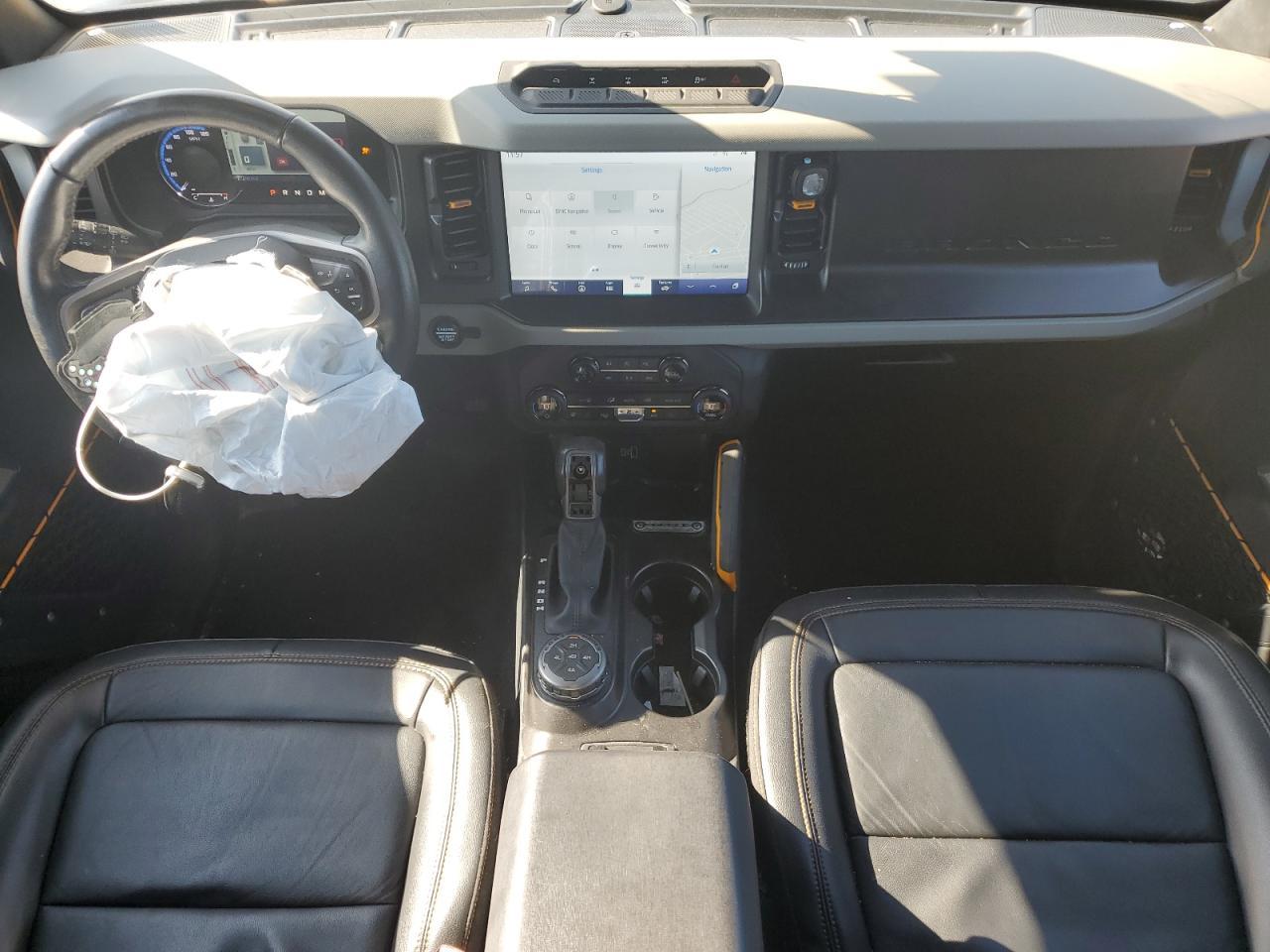 2023 FORD Bronco