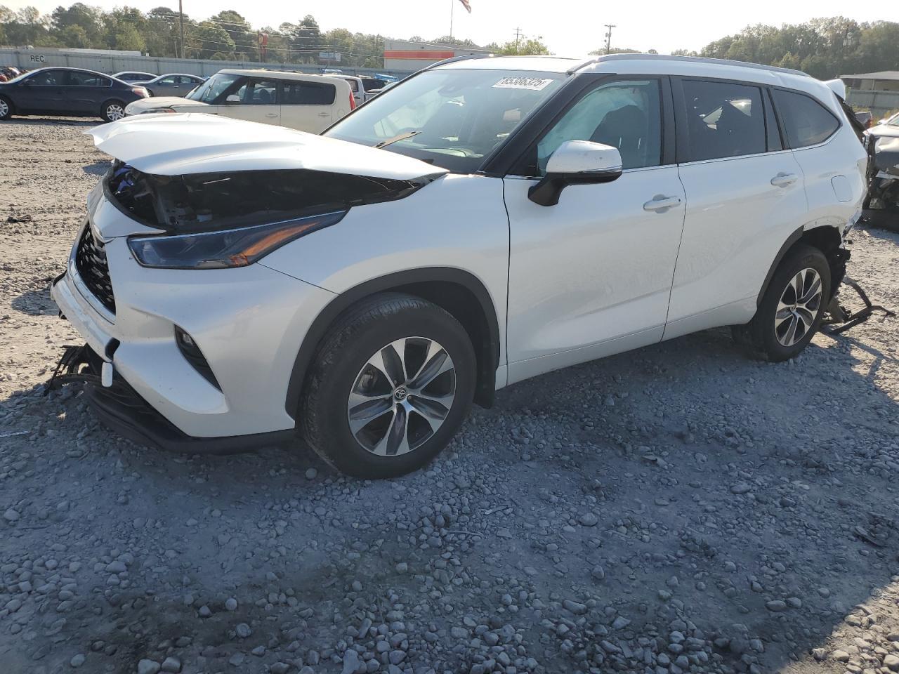 2023 TOYOTA HIGHLANDER