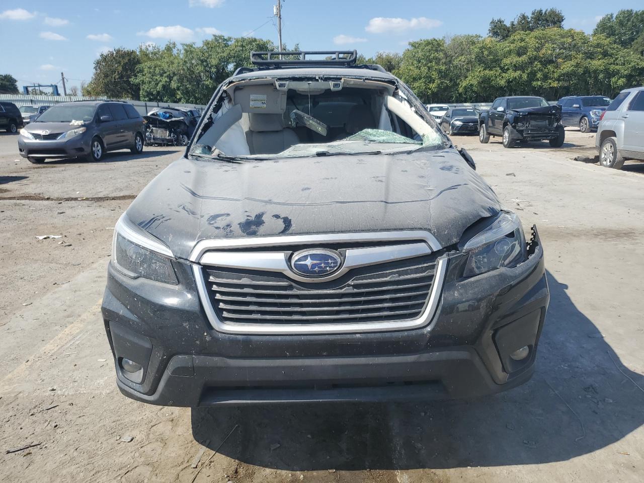 2021 SUBARU FORESTER