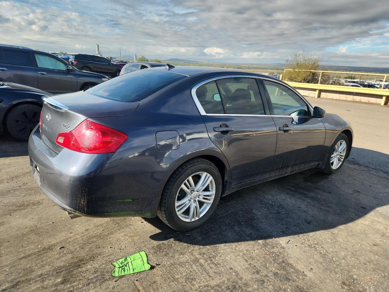 2012 INFINITI G25