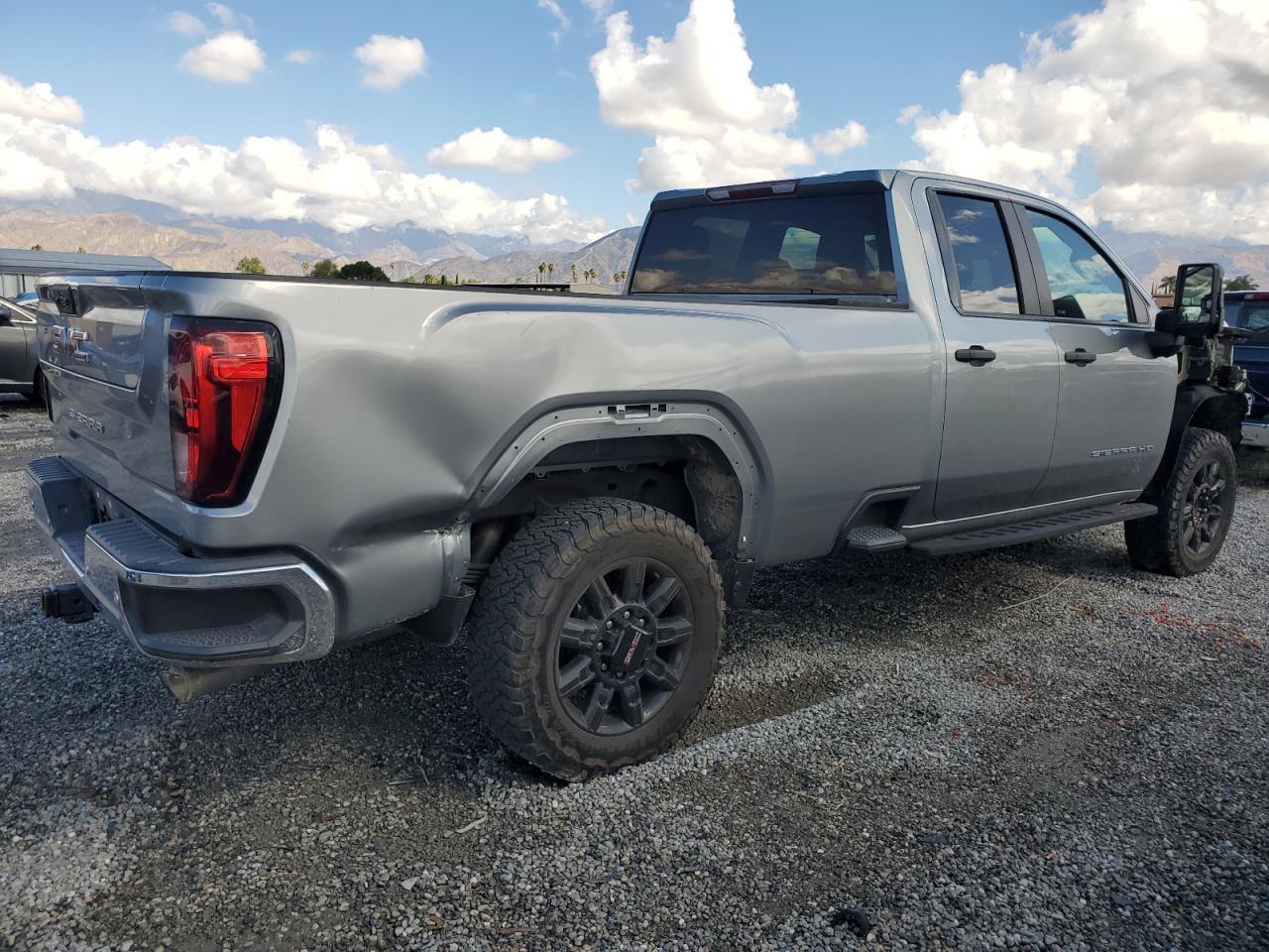 2024 GMC Sierra