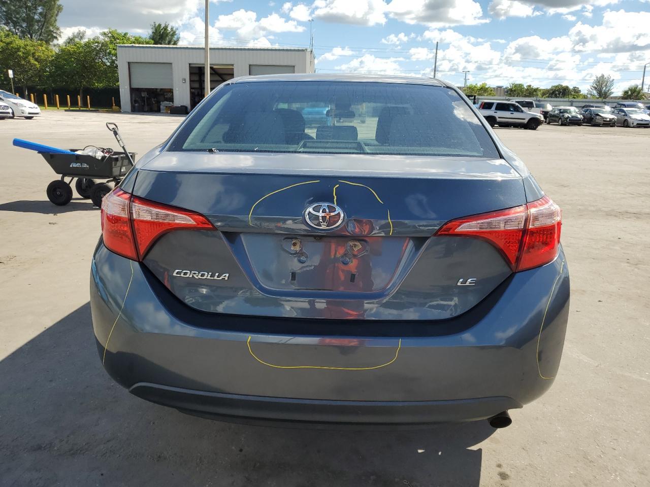 2018 TOYOTA COROLLA