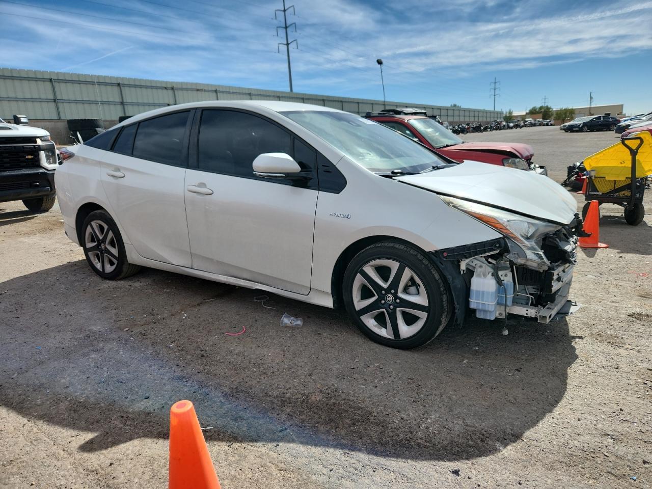 2016 TOYOTA PRIUS