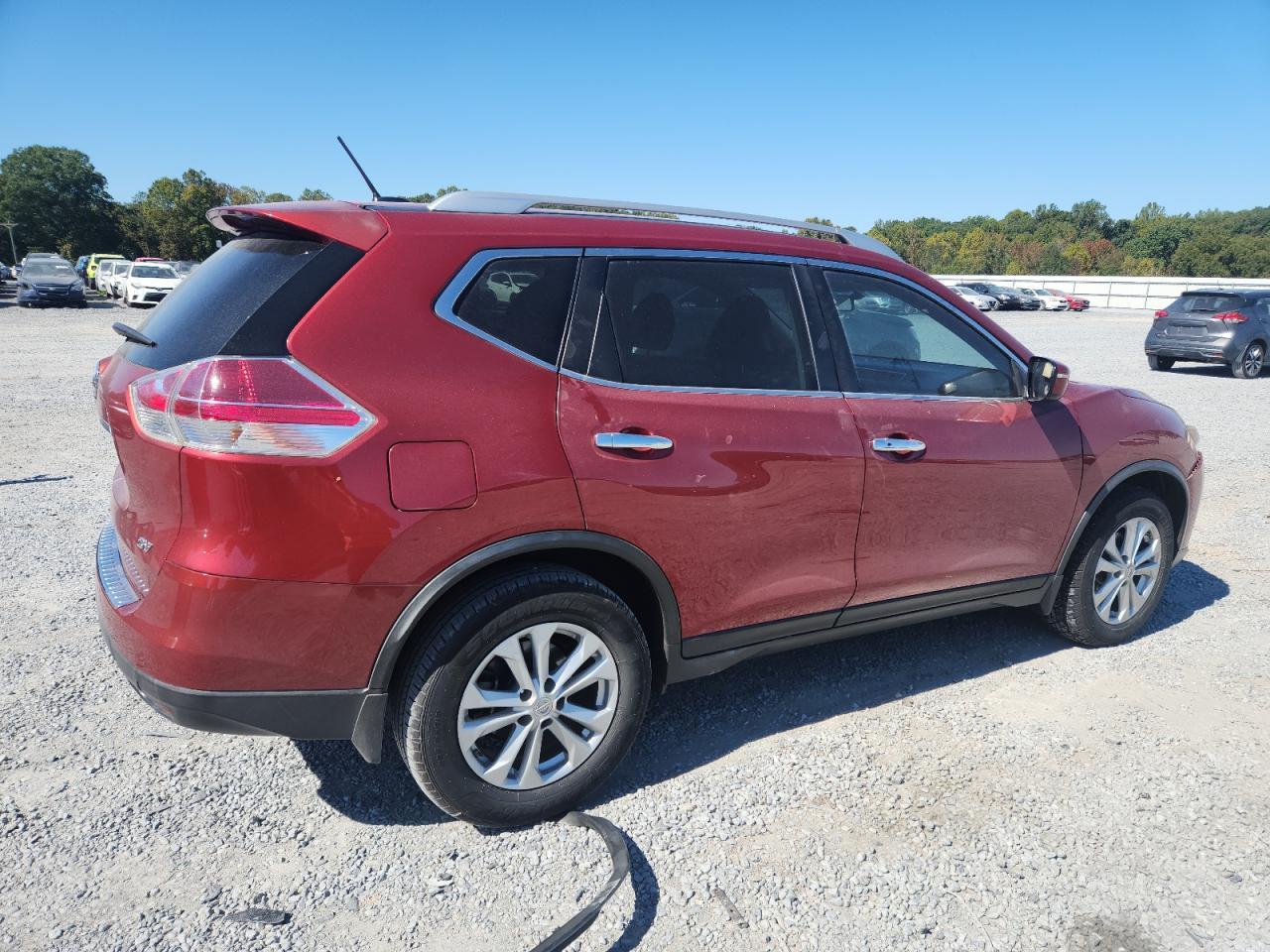2016 NISSAN ROGUE