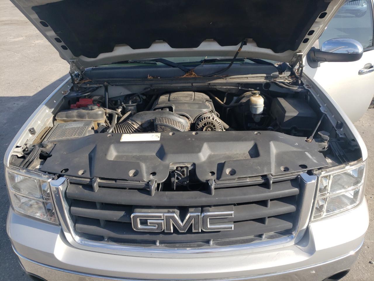 2010 GMC Sierra