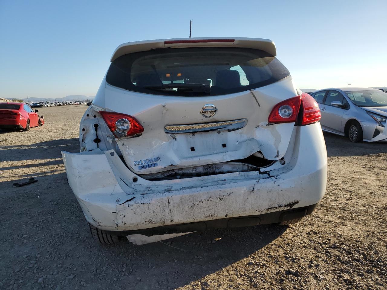 2015 NISSAN ROGUE