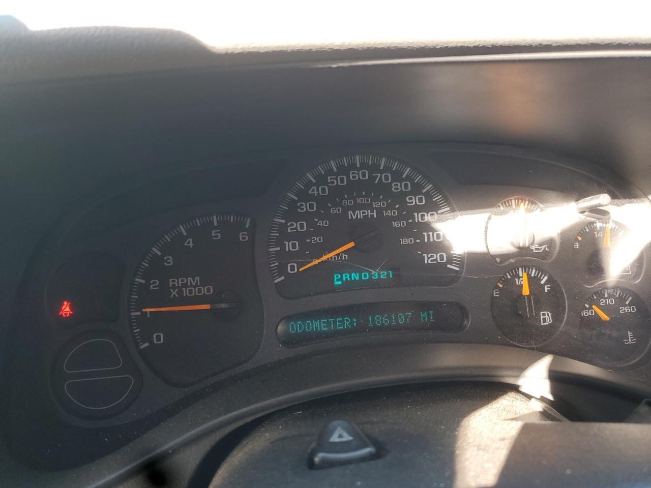 2004 CHEVROLET Silverado
