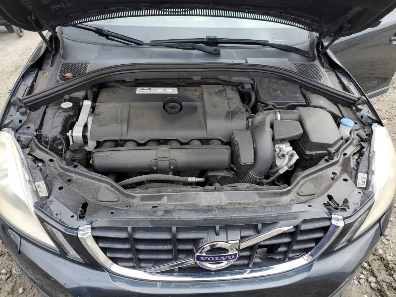 2013 VOLVO XC60