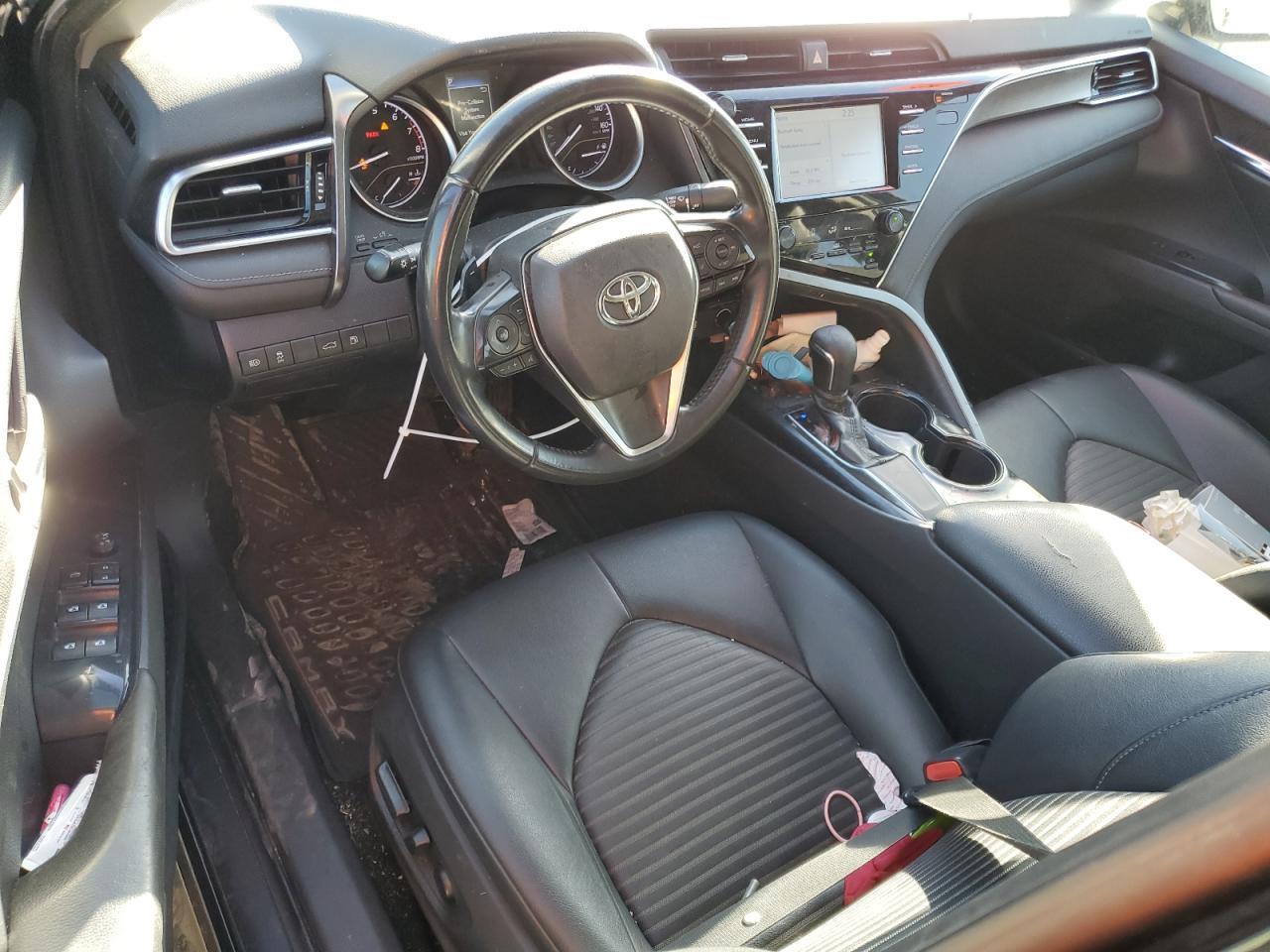 2018 TOYOTA CAMRY