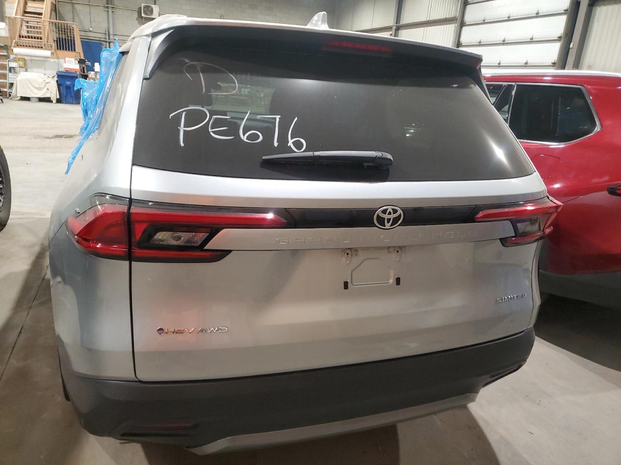 2024 TOYOTA HIGHLANDER
