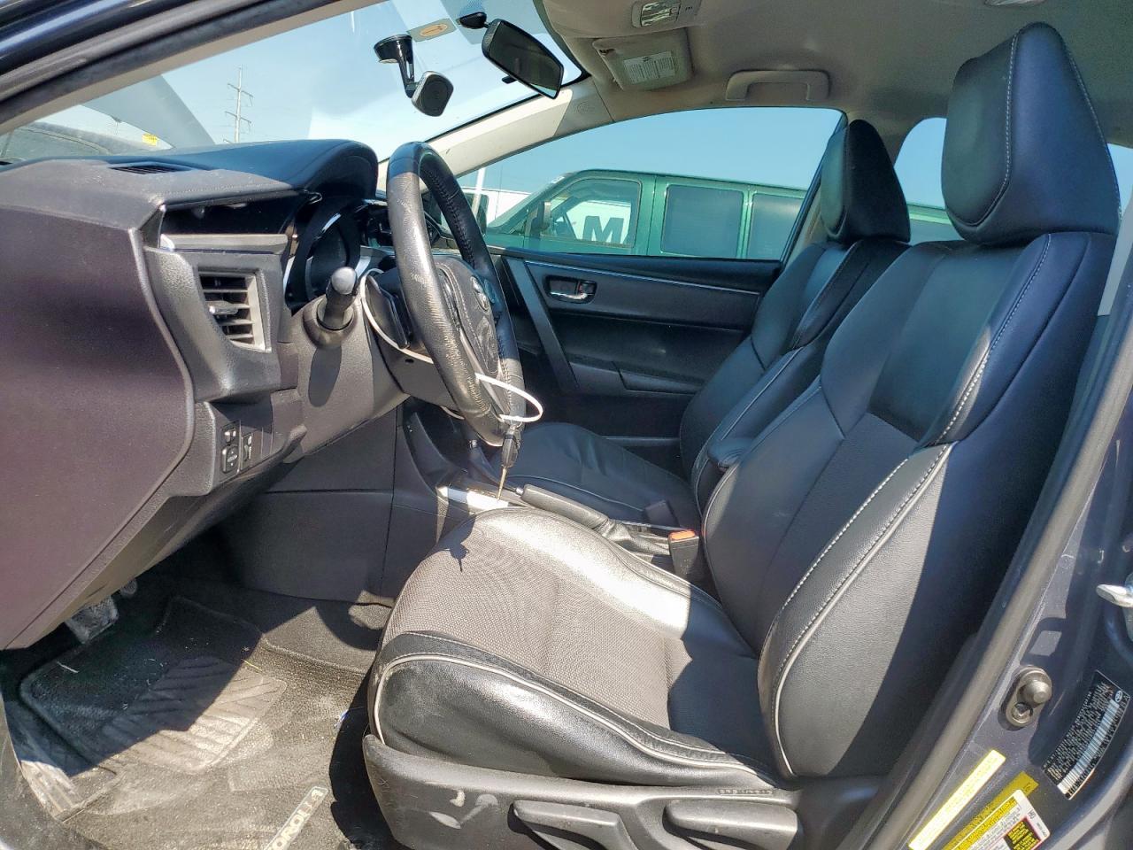 2015 TOYOTA COROLLA