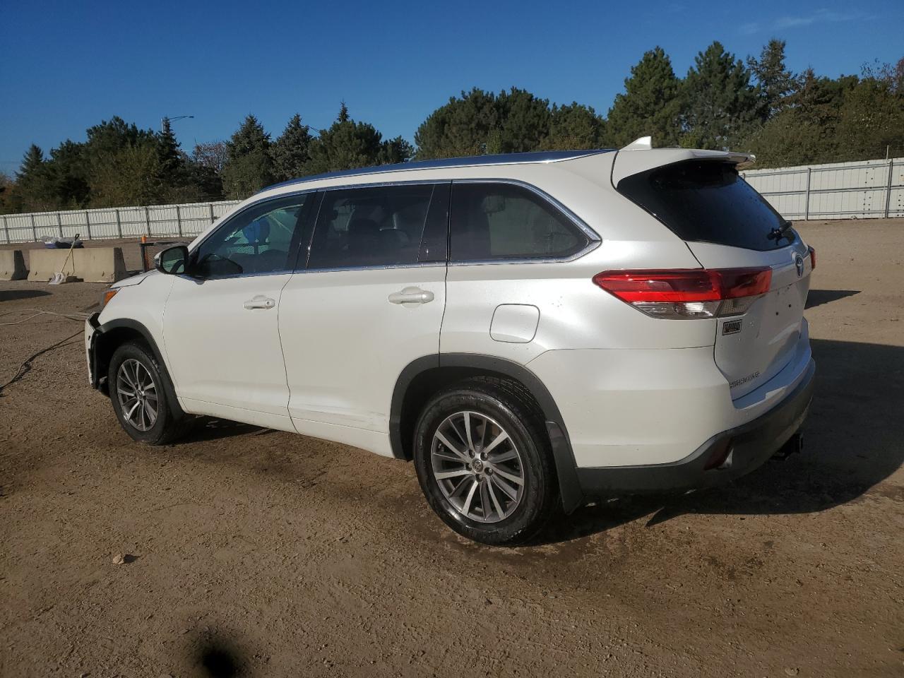 2018 TOYOTA HIGHLANDER