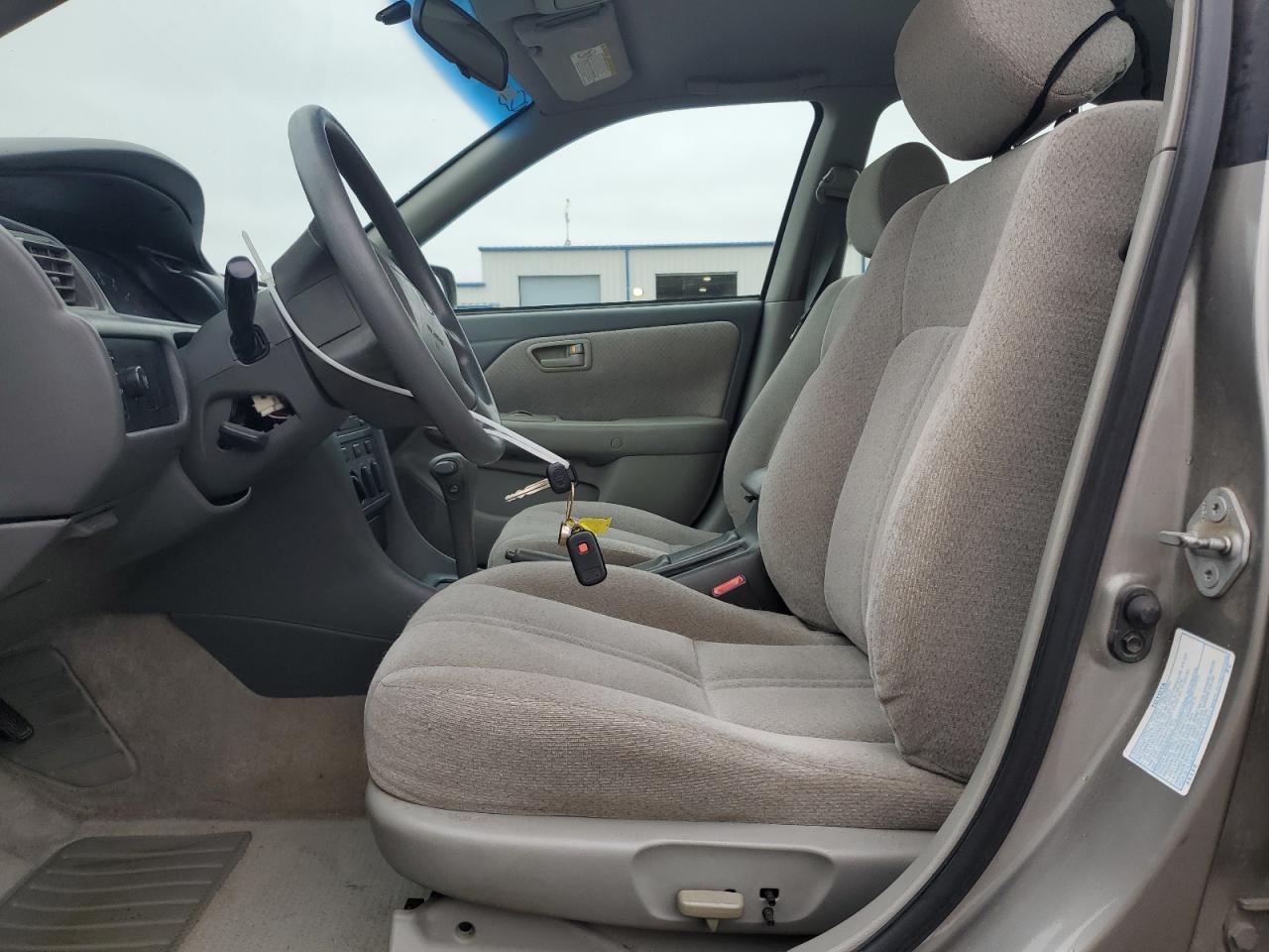 2000 TOYOTA CAMRY