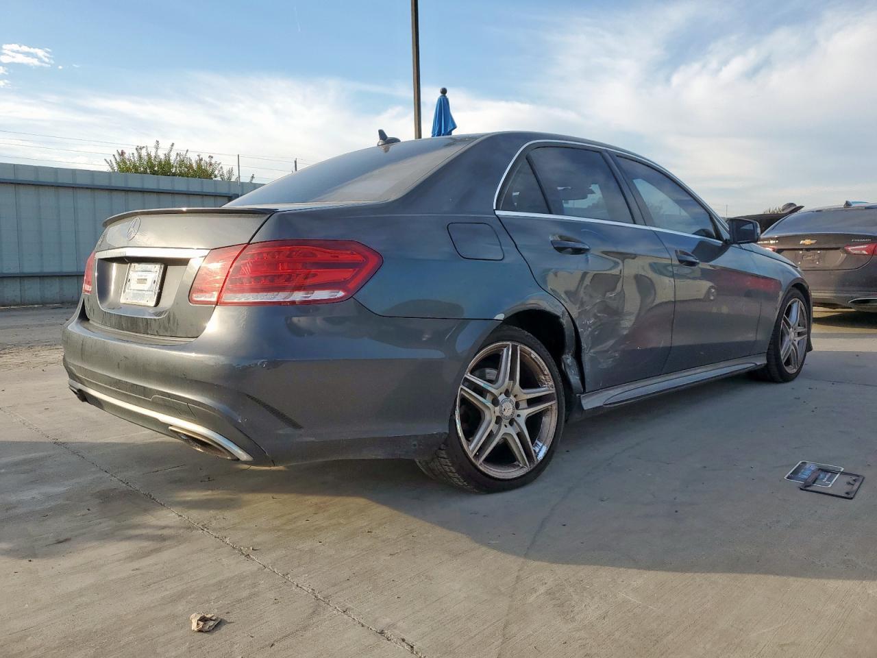 2014 MERCEDES-BENZ E-Class