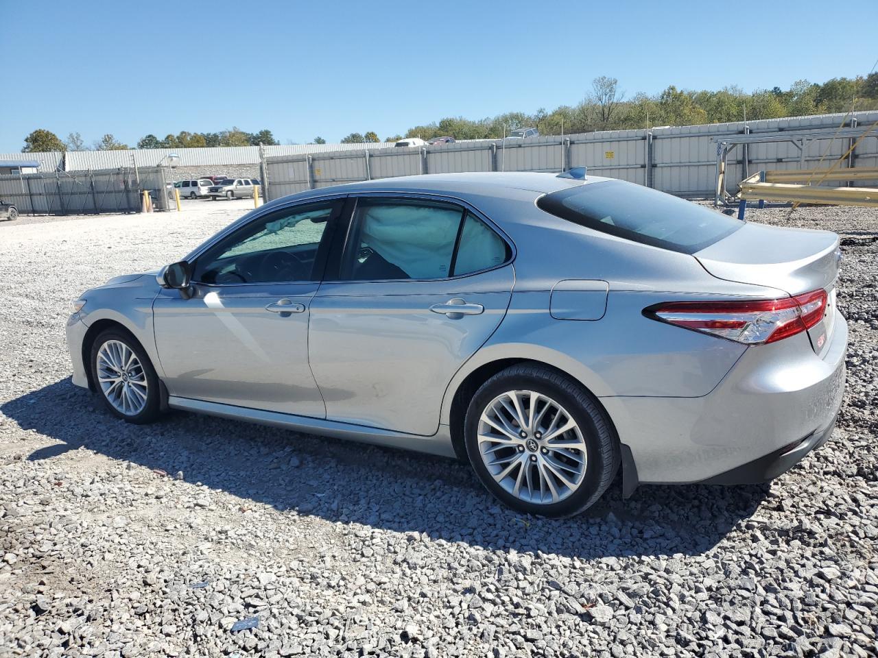 2019 TOYOTA CAMRY