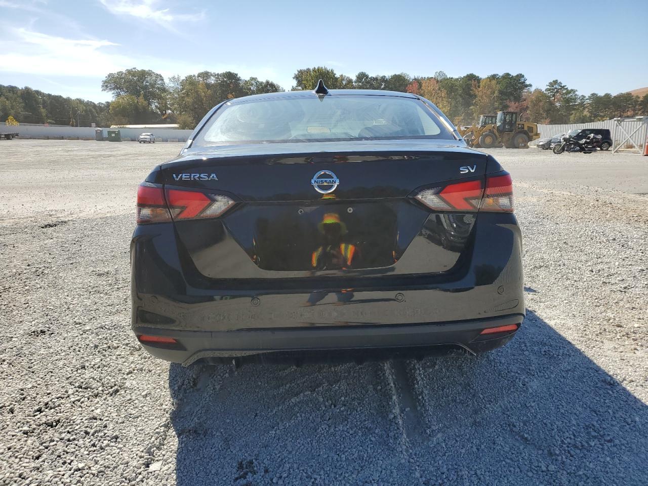 2022 NISSAN VERSA