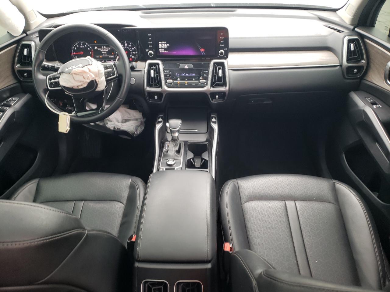 2022 KIA SORENTO