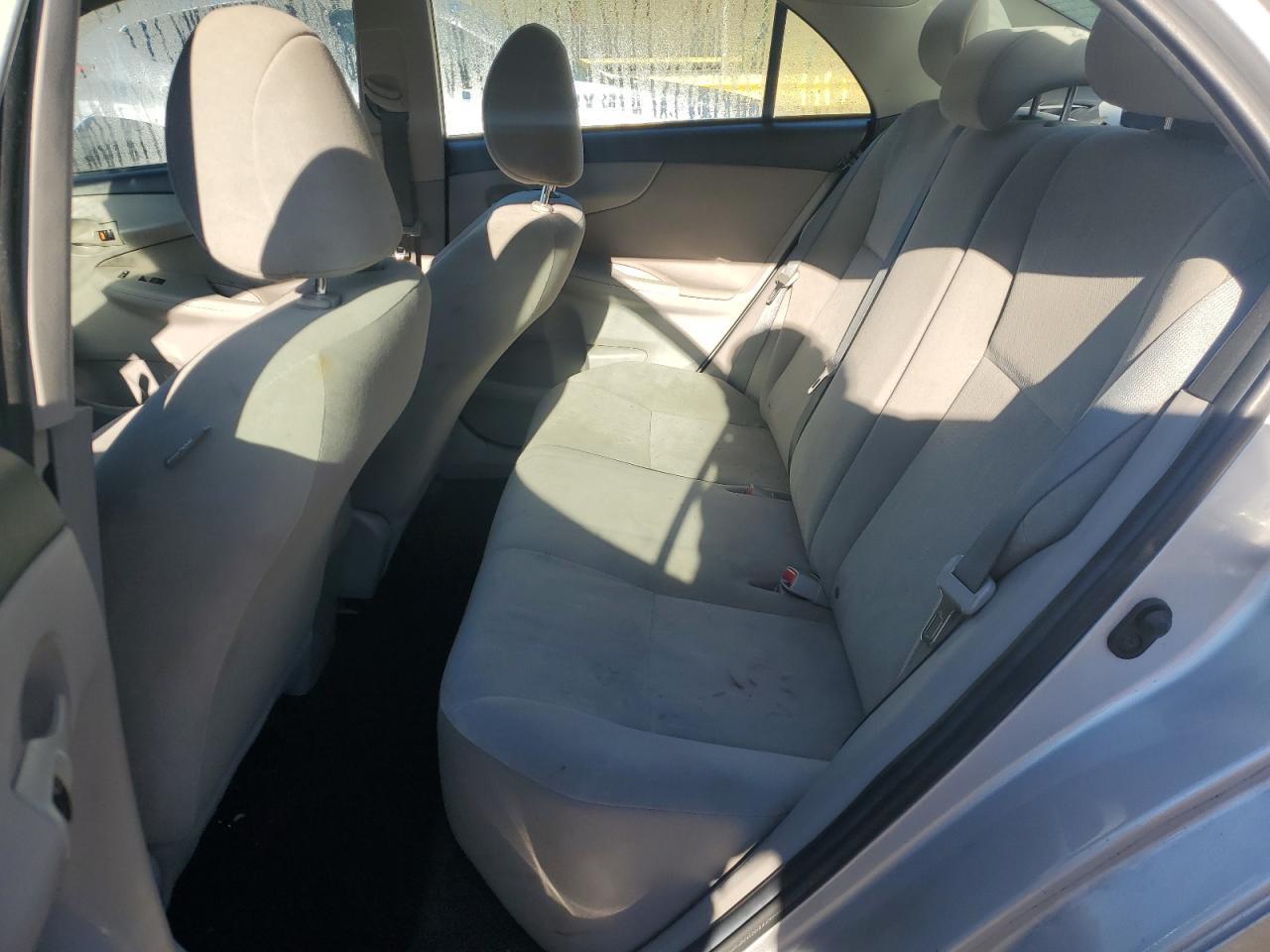 2012 TOYOTA COROLLA