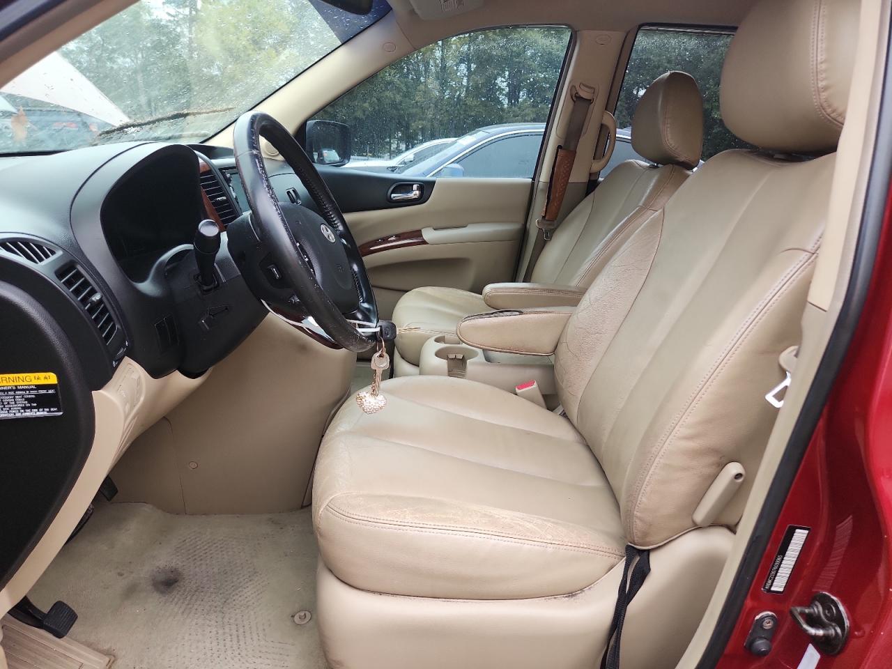 2007 HYUNDAI Entourage