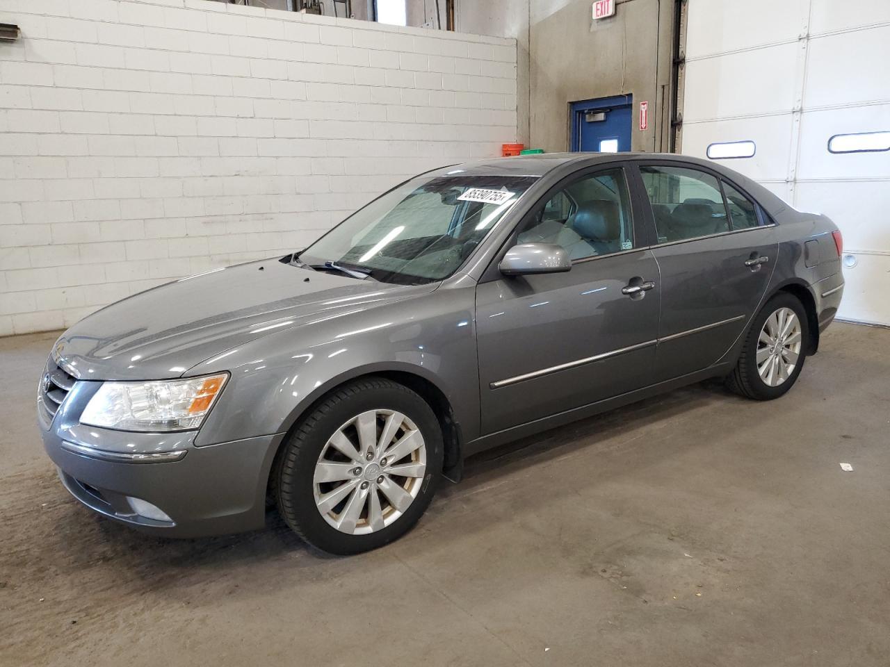2010 HYUNDAI SONATA