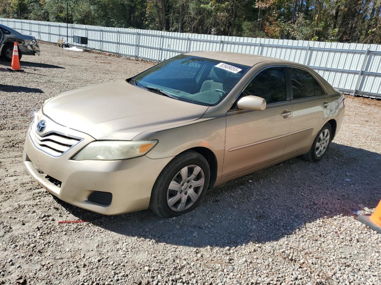 2010 TOYOTA CAMRY