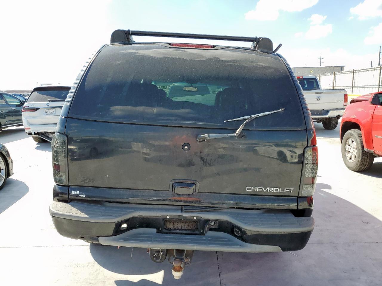 2003 CHEVROLET Tahoe