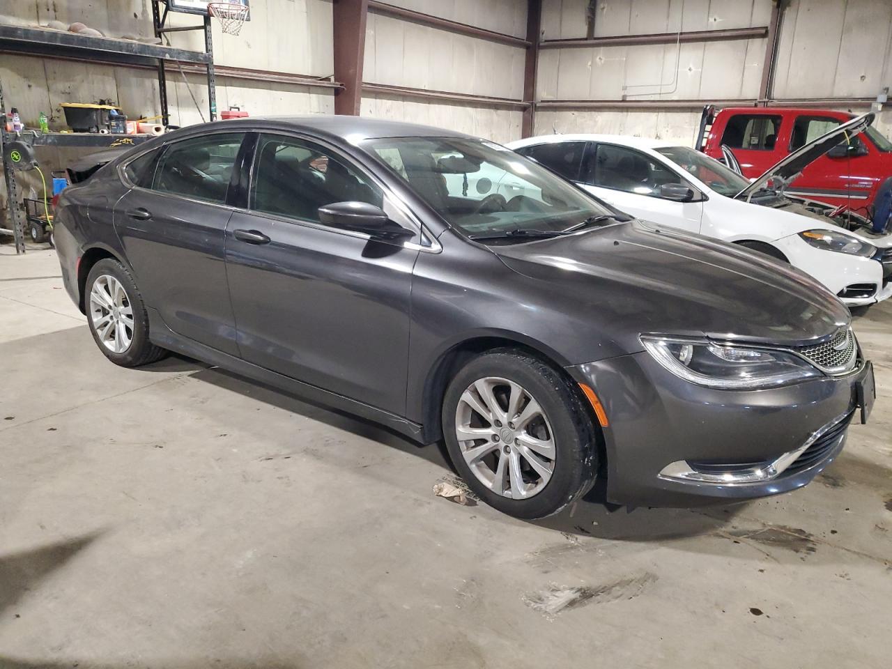 2016 CHRYSLER 200