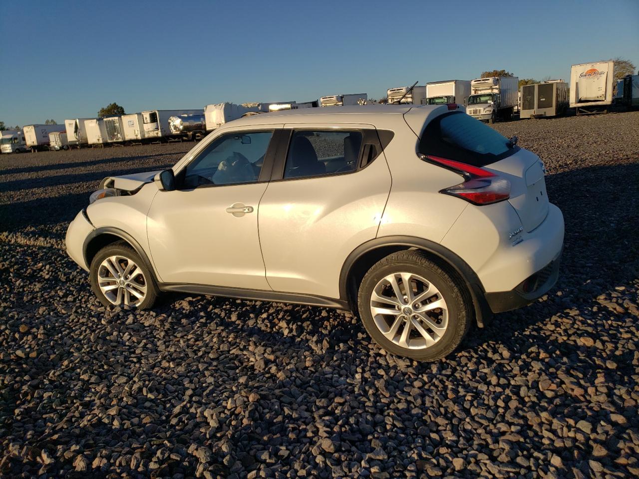 2015 NISSAN Juke