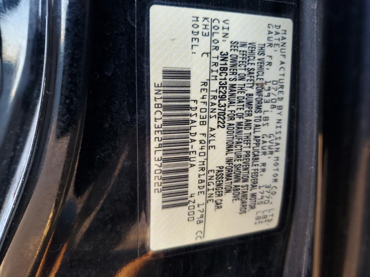 2009 NISSAN VERSA