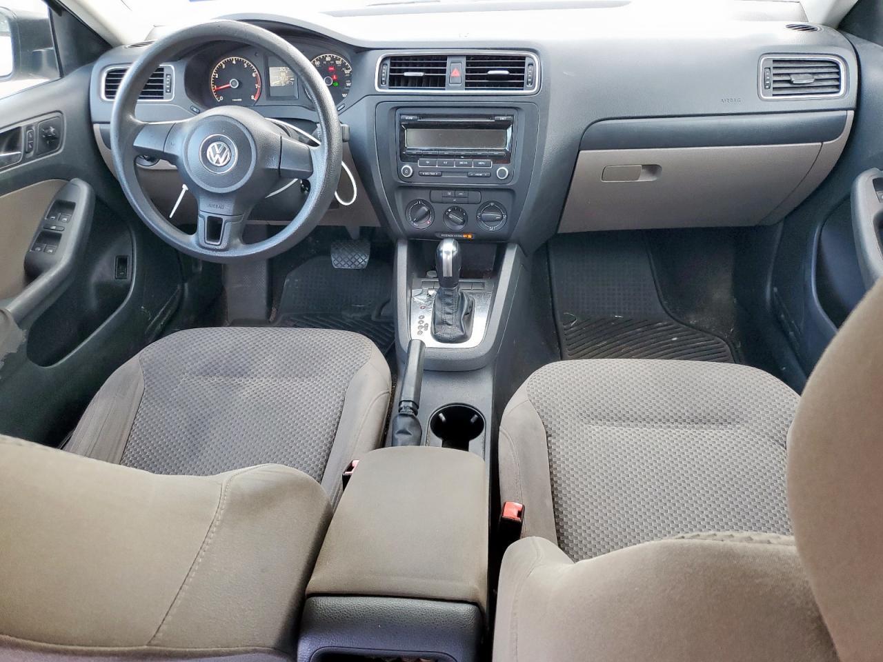 2012 VOLKSWAGEN JETTA