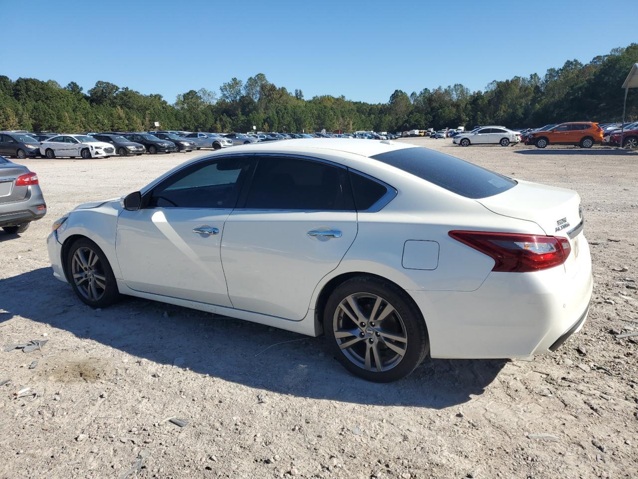 2018 NISSAN ALTIMA