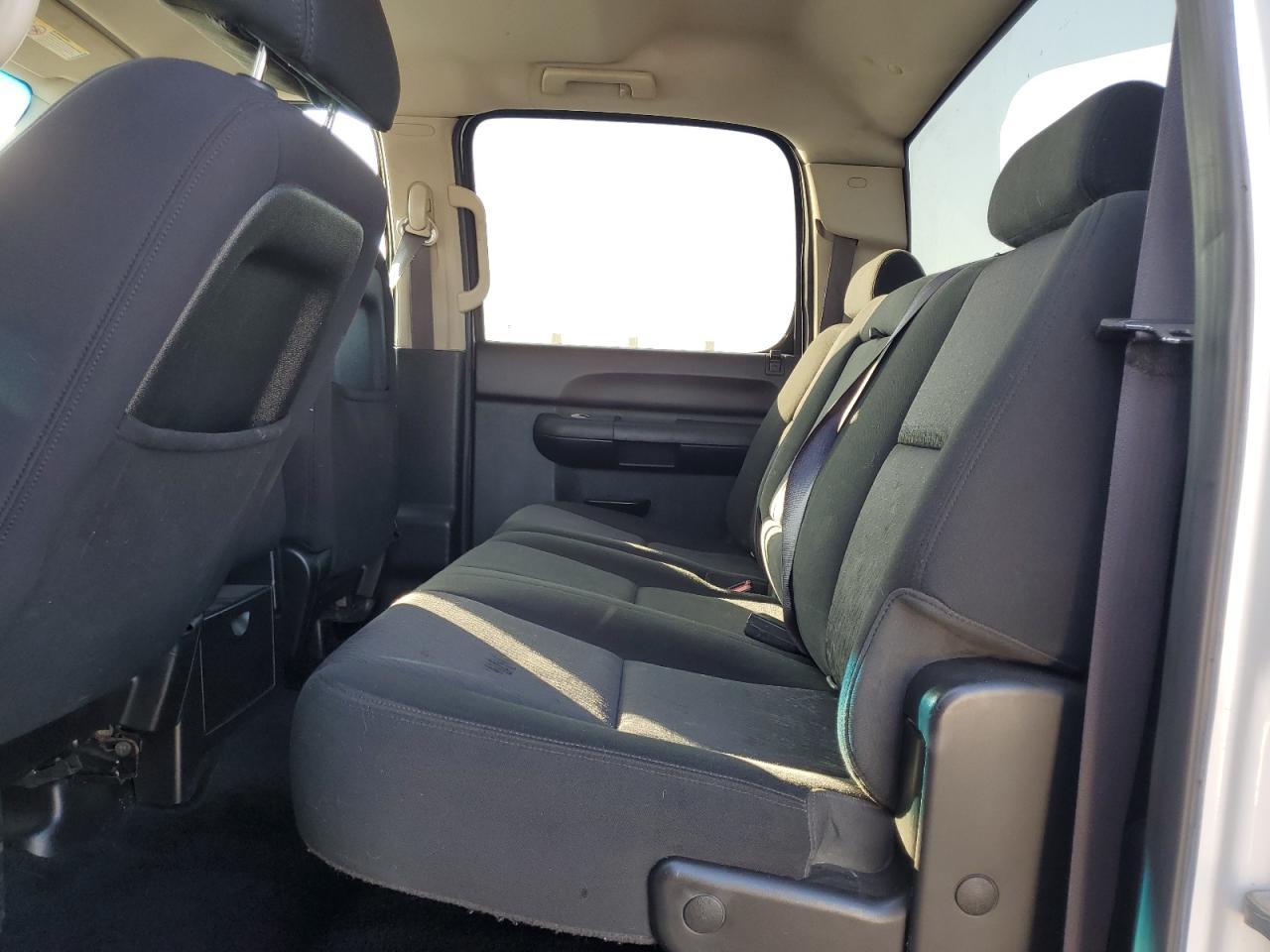 2012 CHEVROLET Silverado 2500