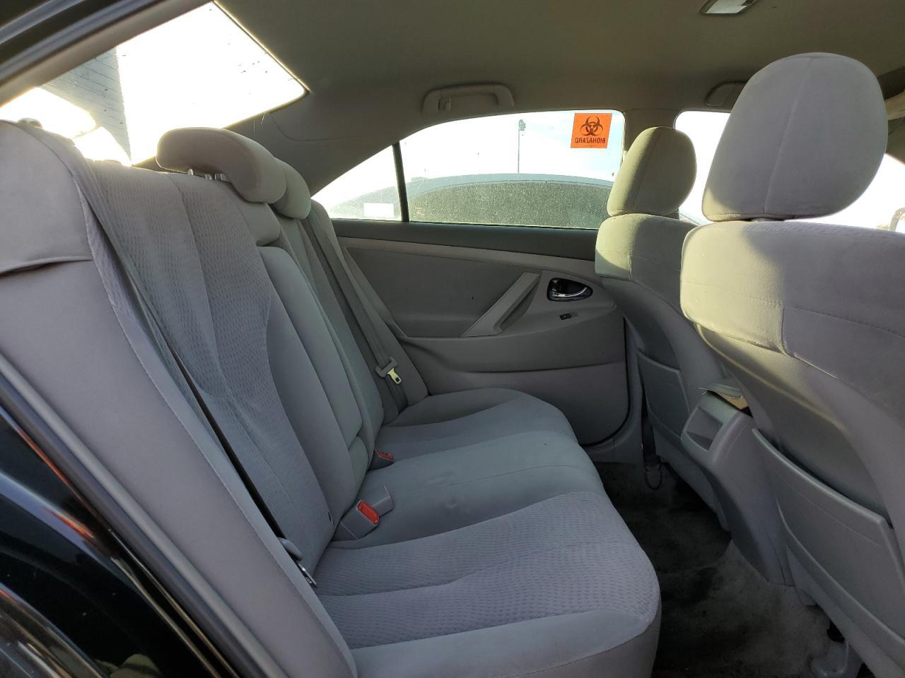 2010 TOYOTA CAMRY