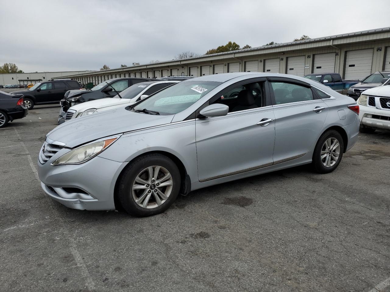 2011 HYUNDAI SONATA