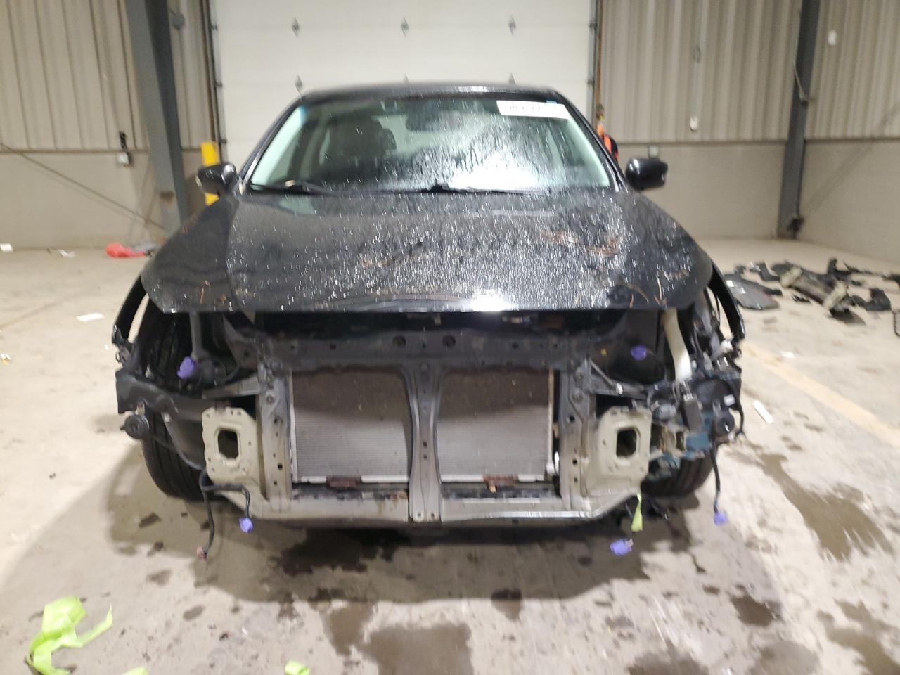2016 SUBARU Legacy