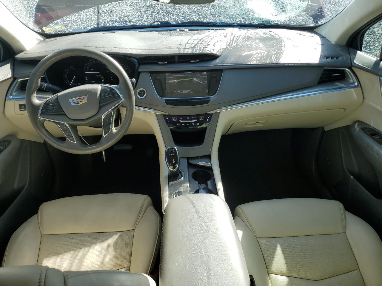 2019 CADILLAC XT5