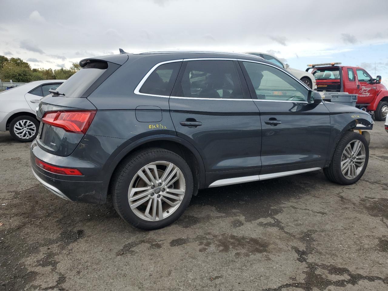 2020 AUDI Q5