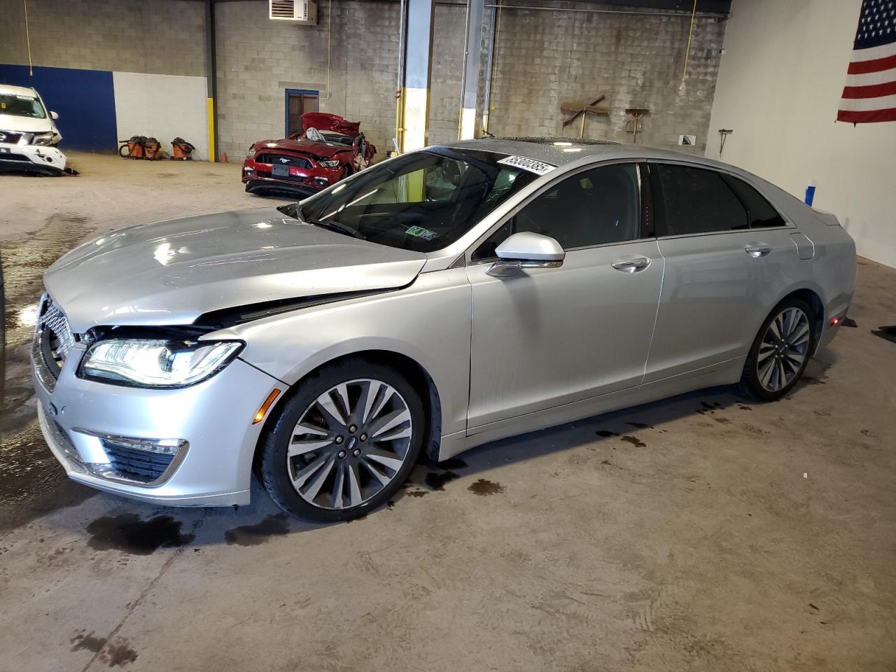 2017 LINCOLN MKZ