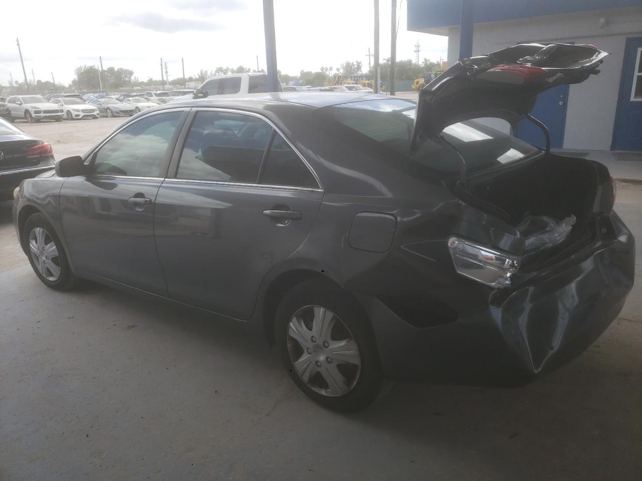 2009 TOYOTA CAMRY