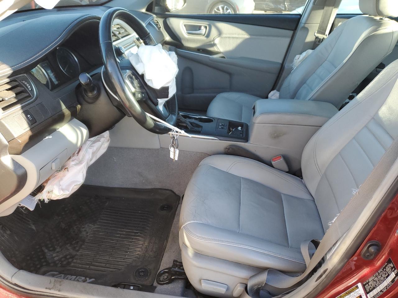 2017 TOYOTA CAMRY