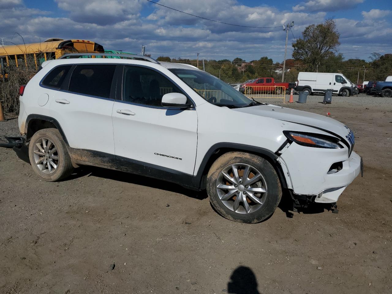 2018 JEEP CHEROKEE