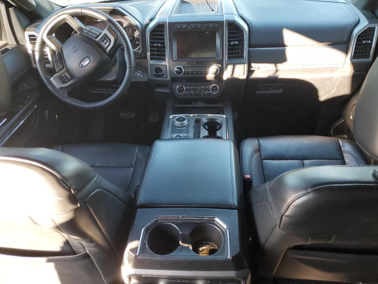 2021 FORD Expedition